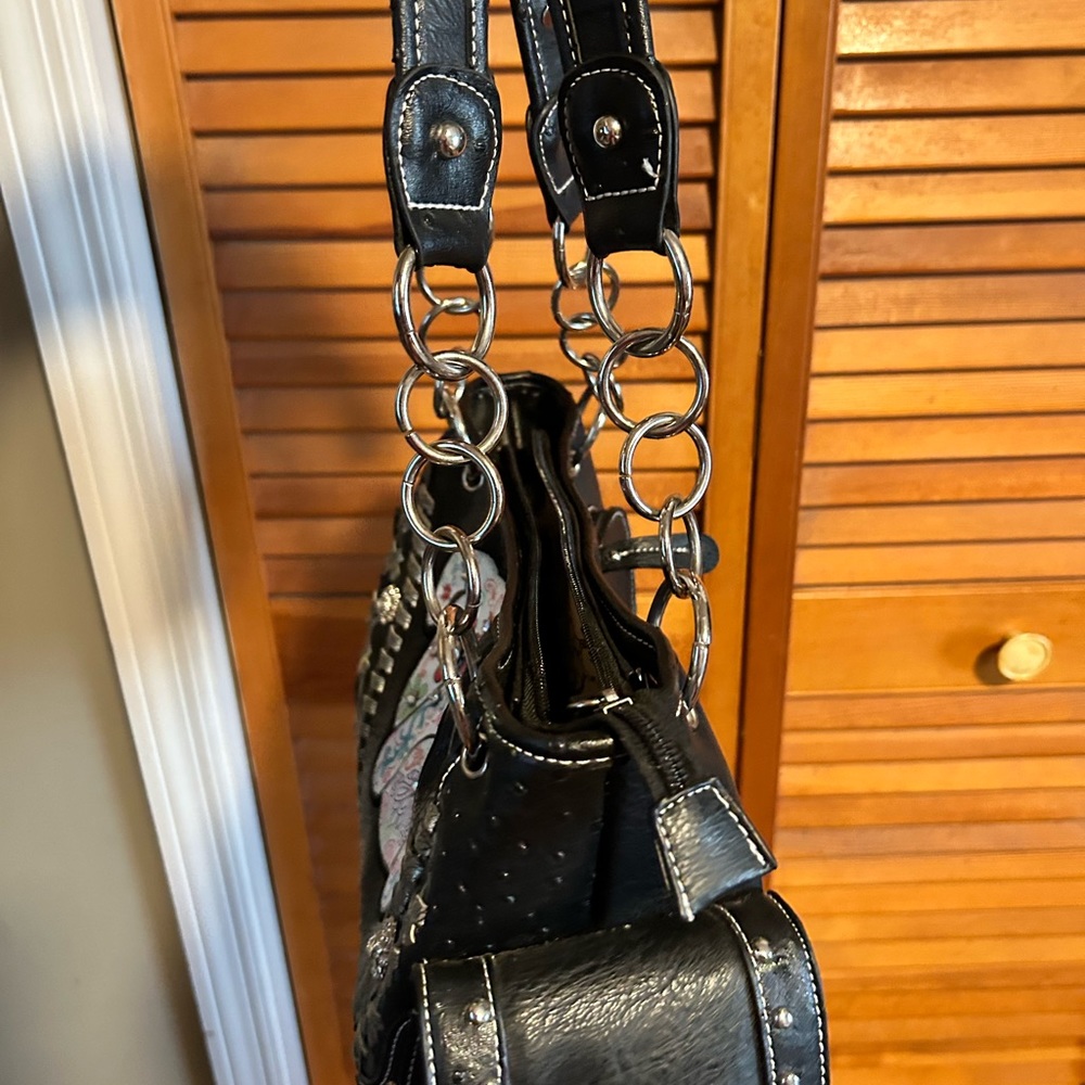 Black bulldog purse never used